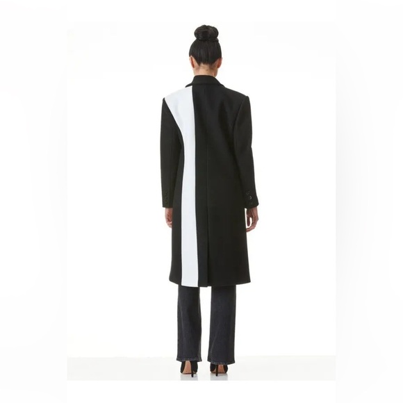 ALICE + OLIVIA Nicola Black and White Colorblock Maxi Coat Size Large NWT - Picture 4 of 7